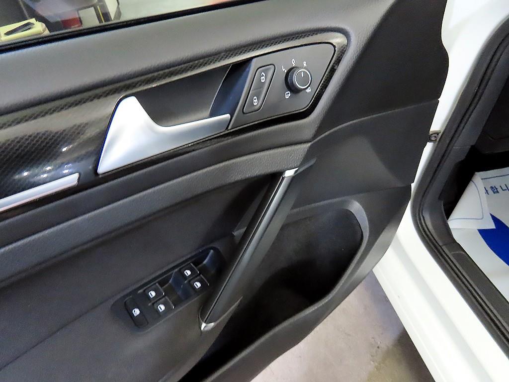 Volkswagen Golf 2015 Blanco - Importación desde Corea - HF Imports Iquique - Foto 13