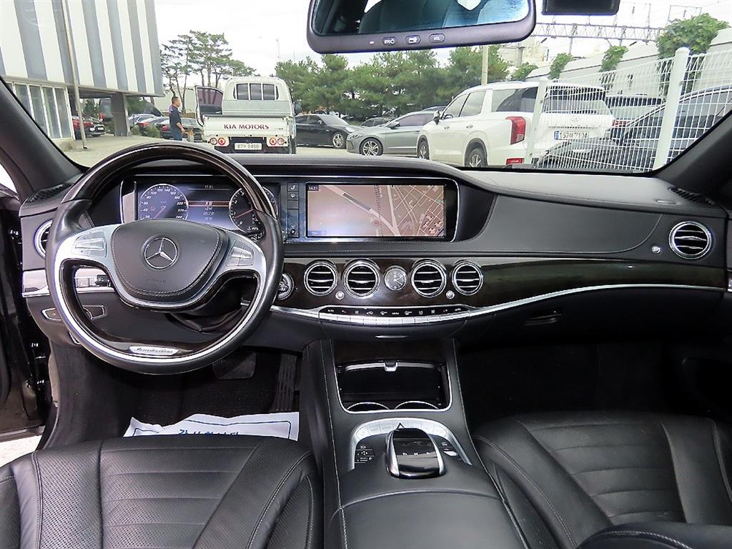 Mercedes Benz S Class - Vista 7