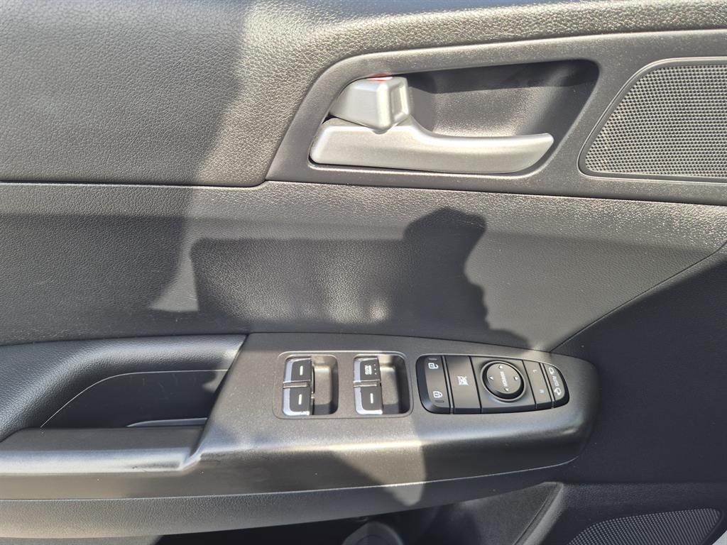 KIA Sportage - Vista 8