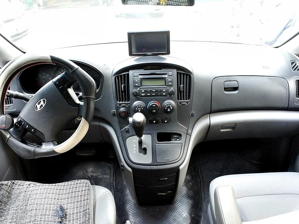 HYUNDAI Starex 2012 Plateado - Importación desde Corea - HF Imports Iquique - Foto 7