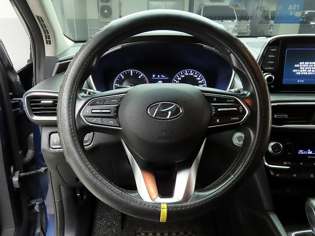 HYUNDAI Santa Fe - Vista 7