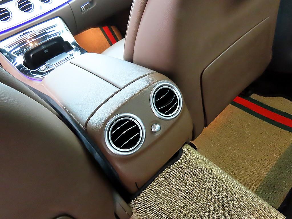 Mercedes Benz E class 2021 Blanco - Importación desde Corea - HF Imports Iquique - Foto 15