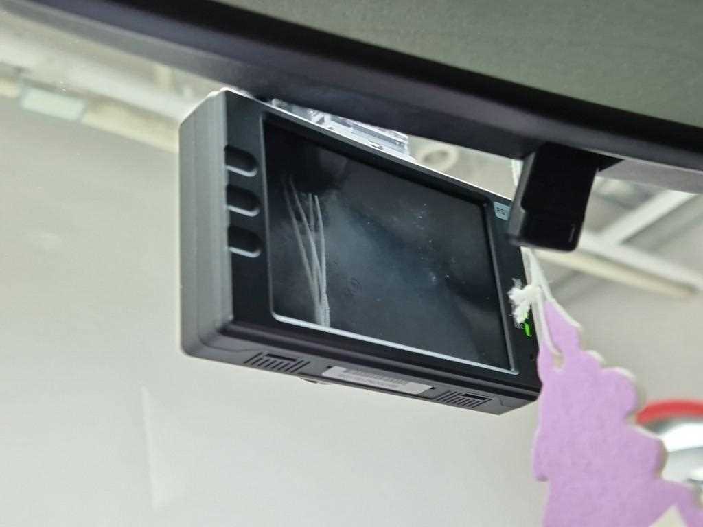 Ssangyong Tivoli 2015 Blanco - Importación desde Corea - HF Imports Iquique - Foto 15