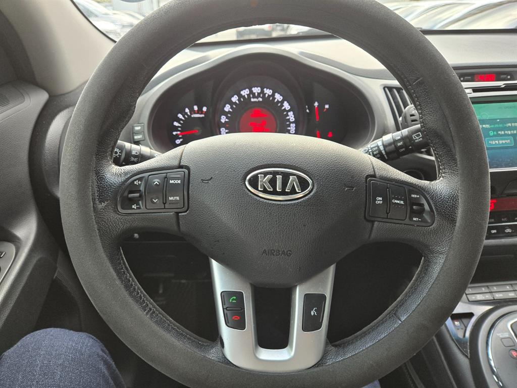 KIA Sportage - Vista 10