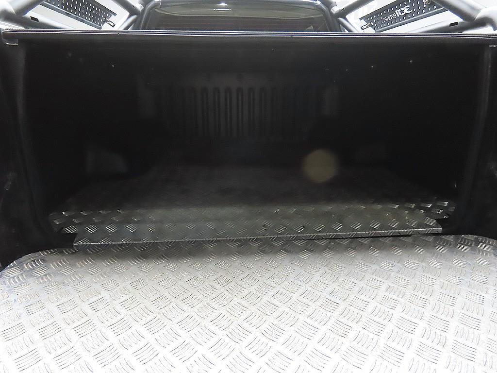 Ssangyong Rexton 2020 Negro - Importación desde Corea - HF Imports Iquique - Foto 9