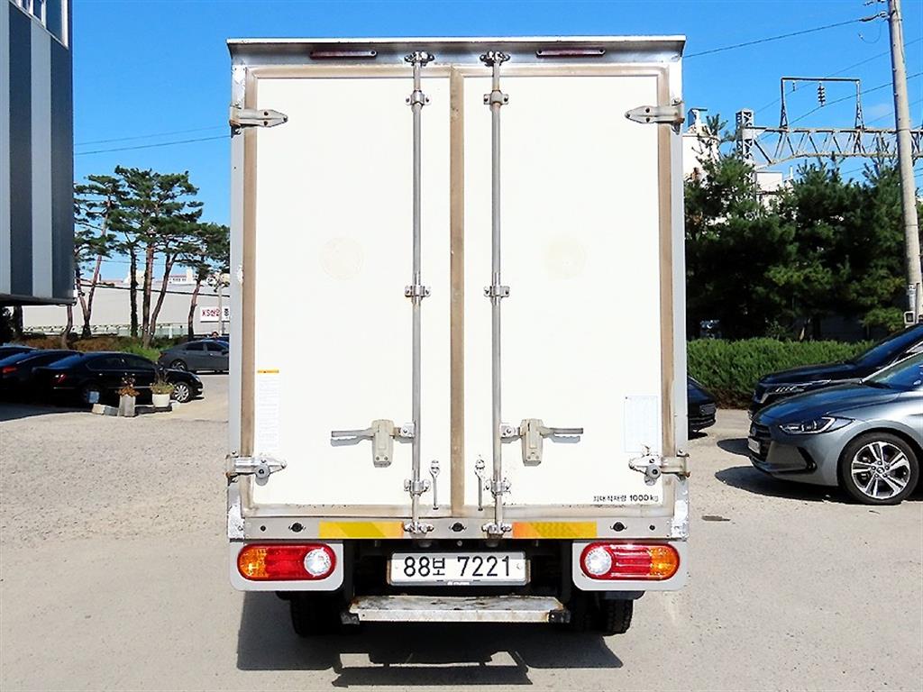 Small Truck Refrigerator Box(High Deck) - Vista 4