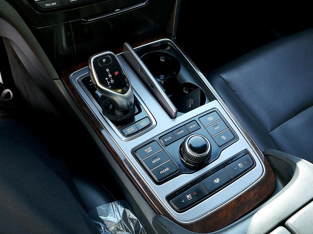 HYUNDAI Equus 2015 Negro - Importación desde Corea - HF Imports Iquique - Foto 7