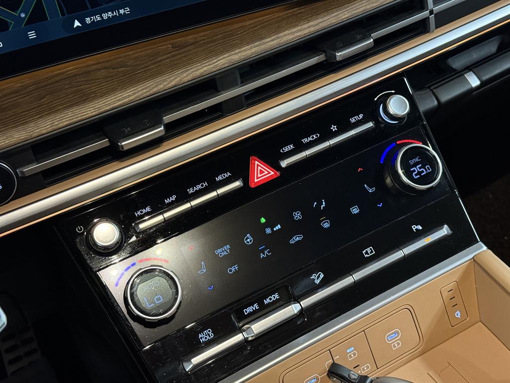 HYUNDAI Santa Fe 2024 Blanco - Importación desde Corea - HF Imports Iquique - Foto 17