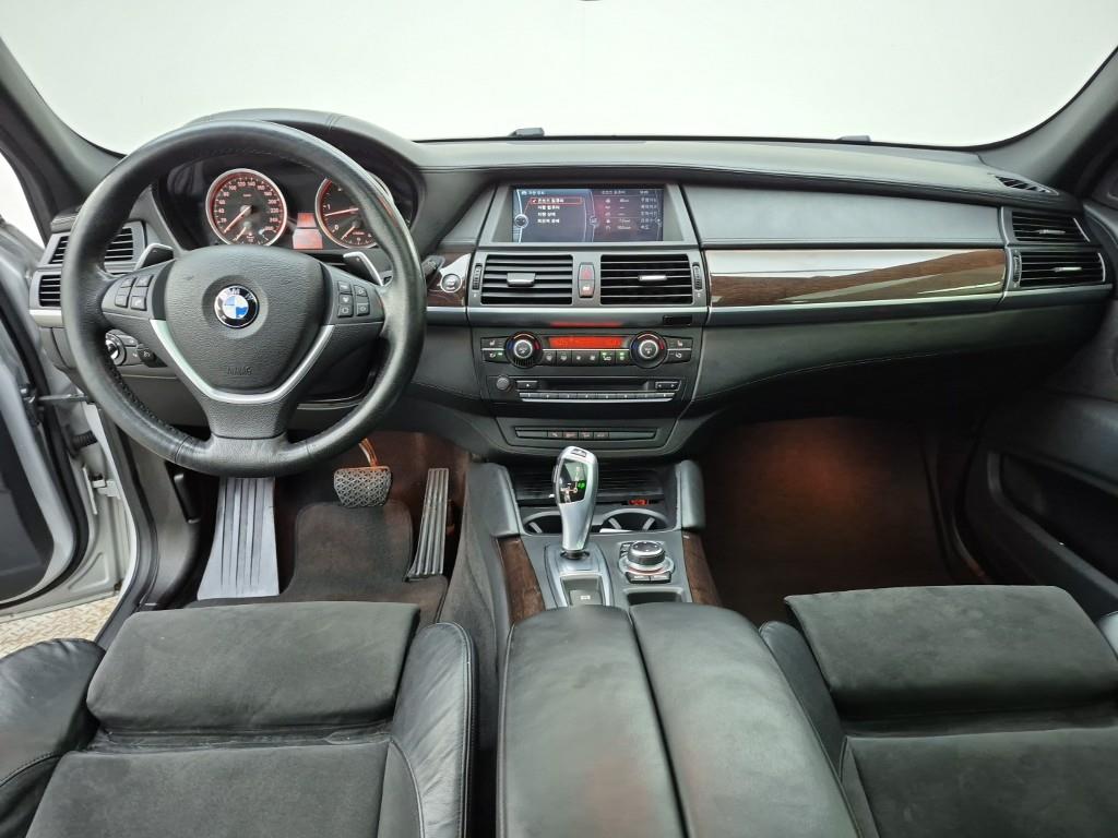 BMW X6 - Vista 5