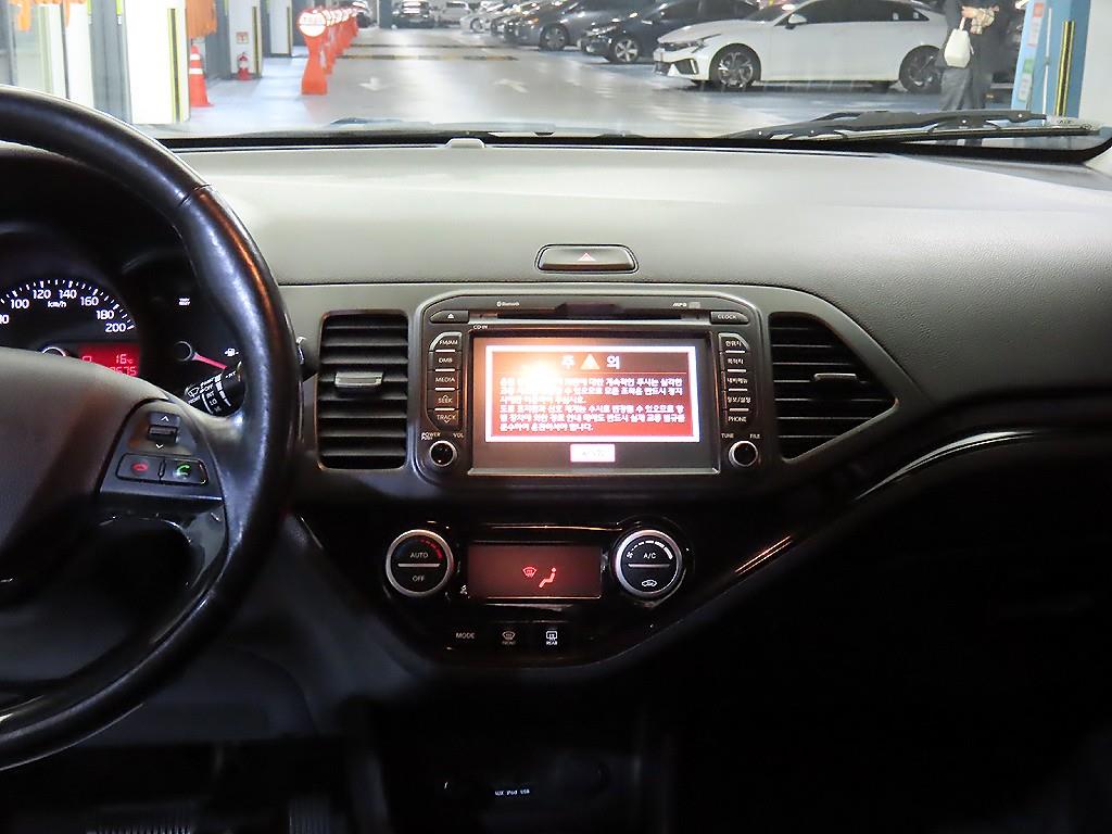 KIA Morning - Vista 11