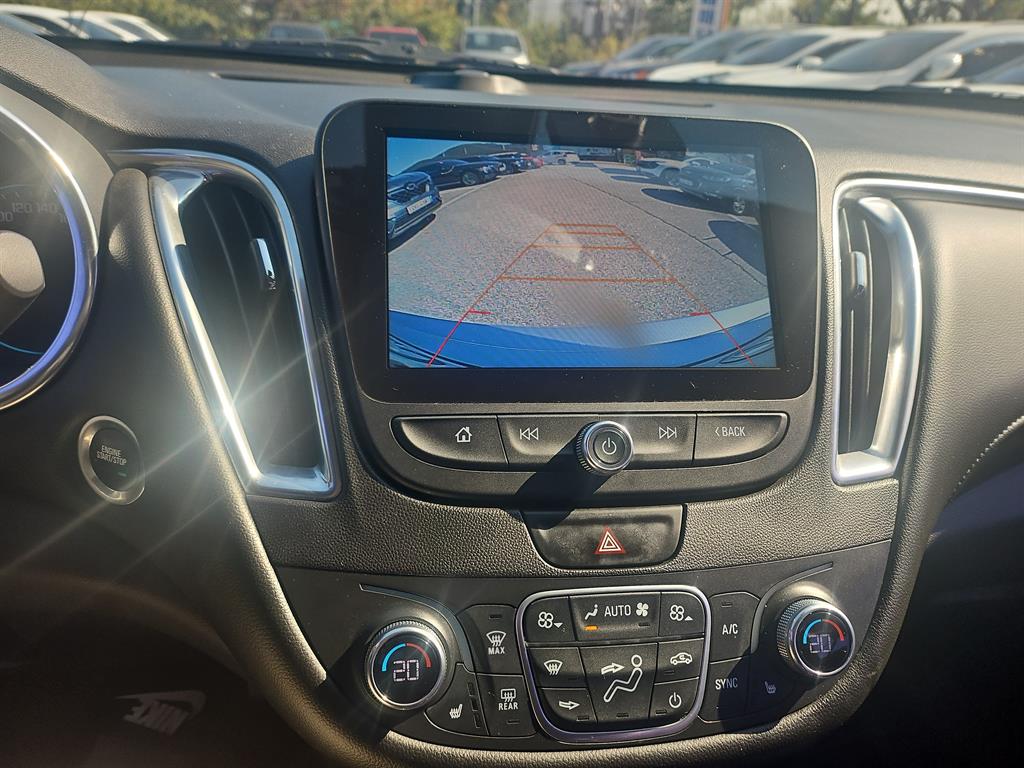 Chevrolet Malibu - Vista 12