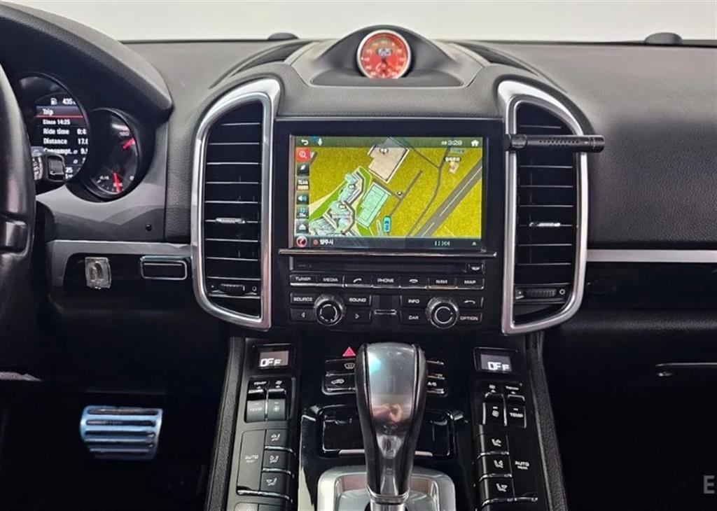 Porsche Cayenne - Vista 12