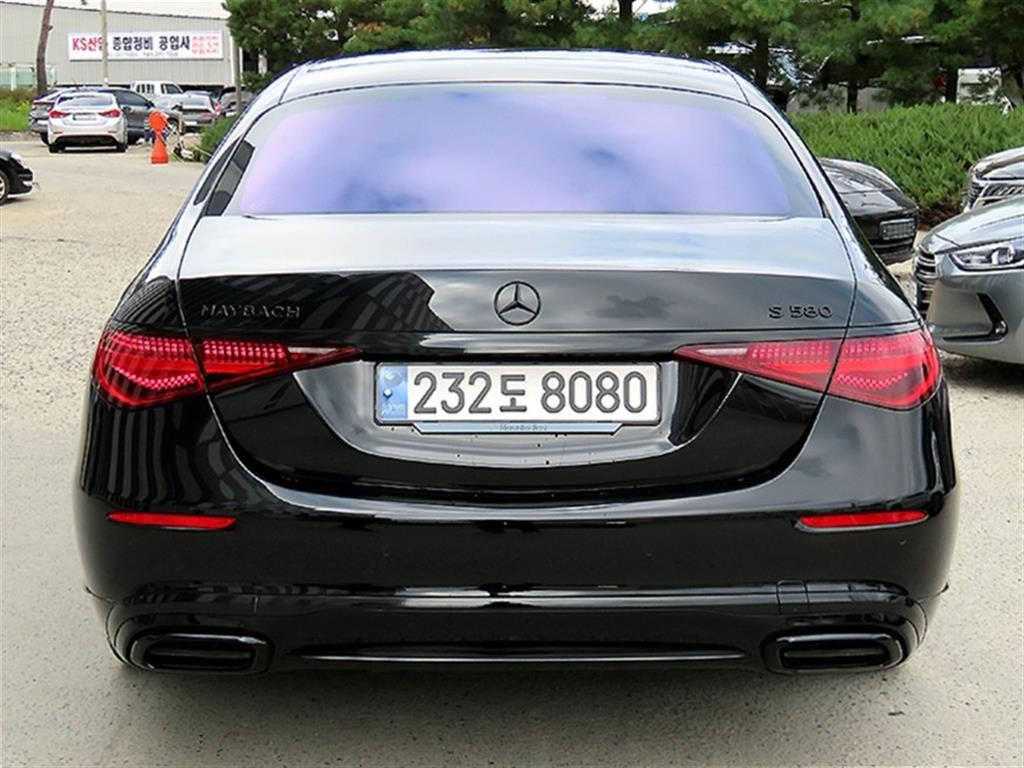 Mercedes Benz S Class - Vista 4