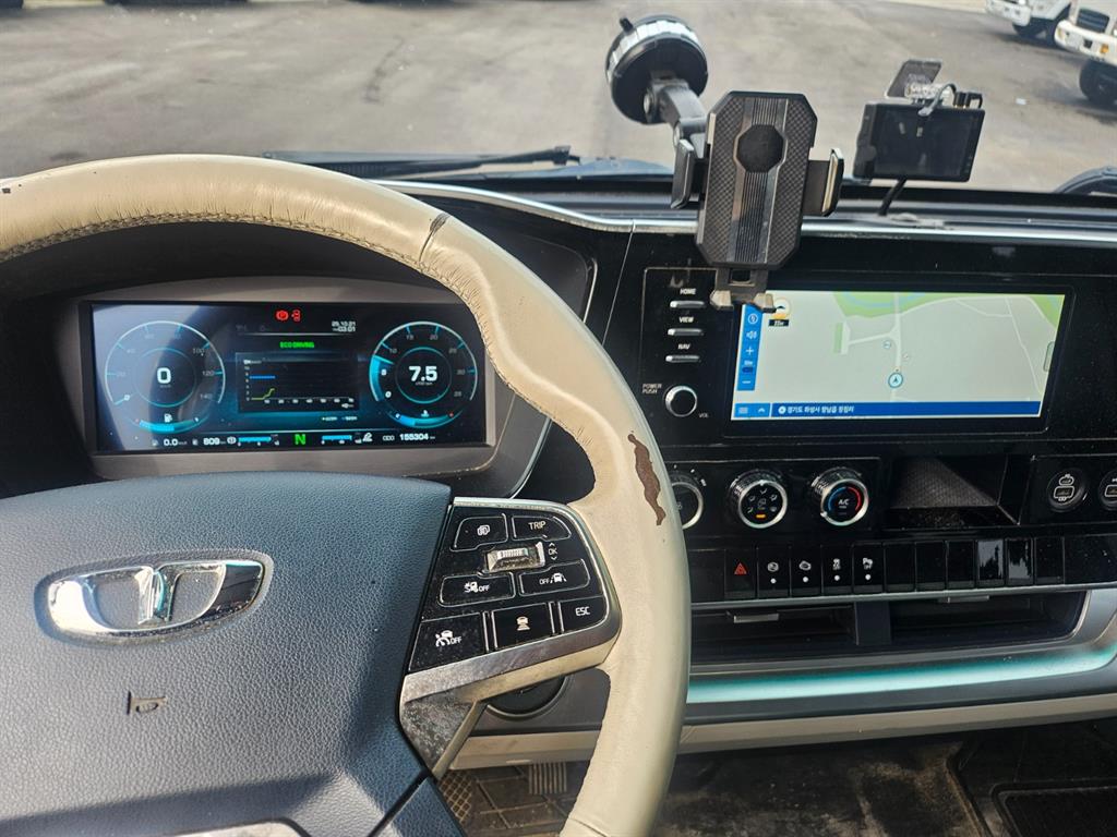 medium and large cargo Cargo - Vista 12