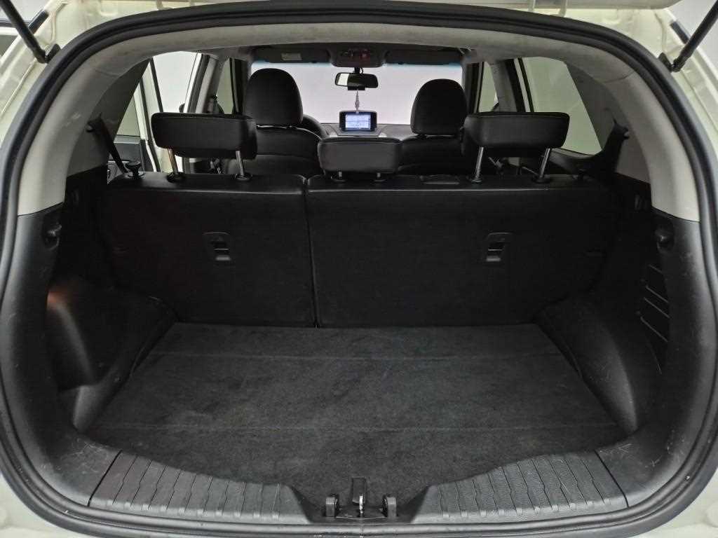 Ssangyong Tivoli 2015 Blanco - Importación desde Corea - HF Imports Iquique - Foto 18