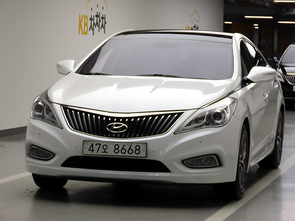 HYUNDAI Grandeur - Vista 2