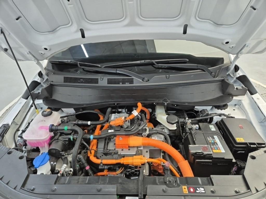 HYUNDAI Casper - Vista 5