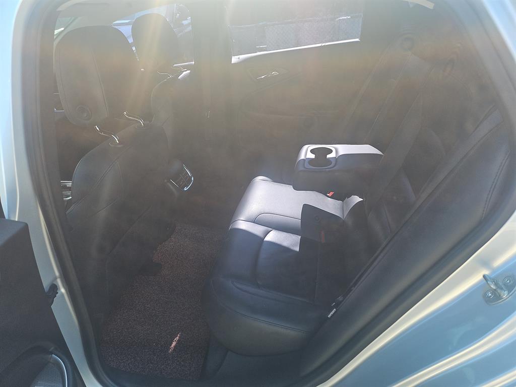 Chevrolet Malibu - Vista 8