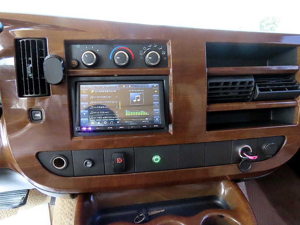 Chevrolet Express van - Vista 12