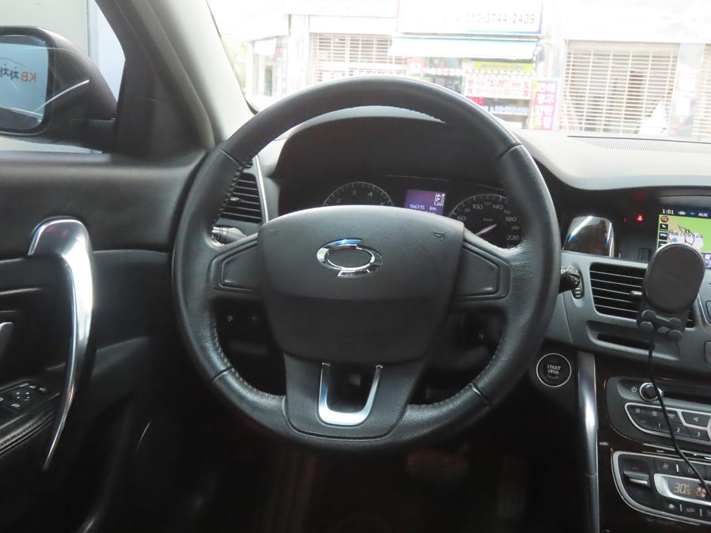 SAMSUNG SM5 2012 Negro - Importación desde Corea - HF Imports Iquique - Foto 19