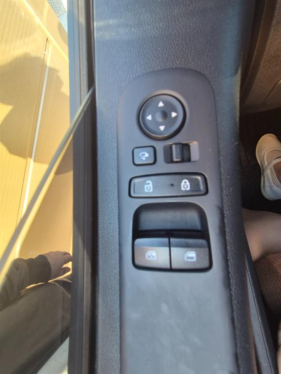 HYUNDAI Staria 2022 Gris - Importación desde Corea - HF Imports Iquique - Foto 14