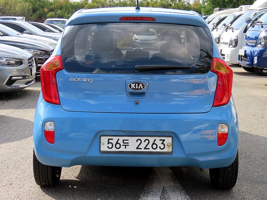 KIA Morning - Vista 4