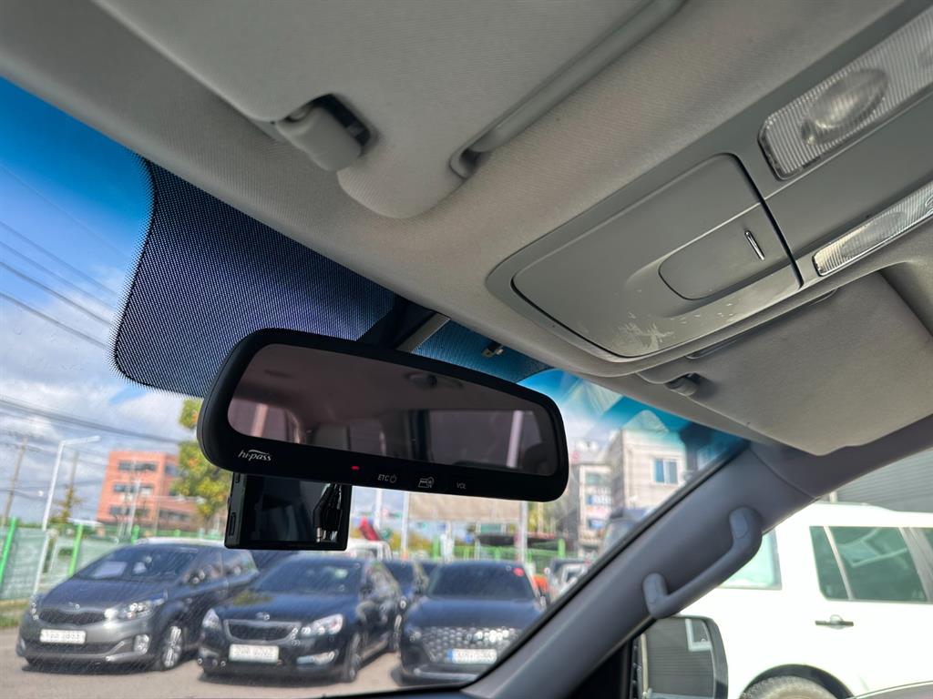 KIA Mohave - Vista 5