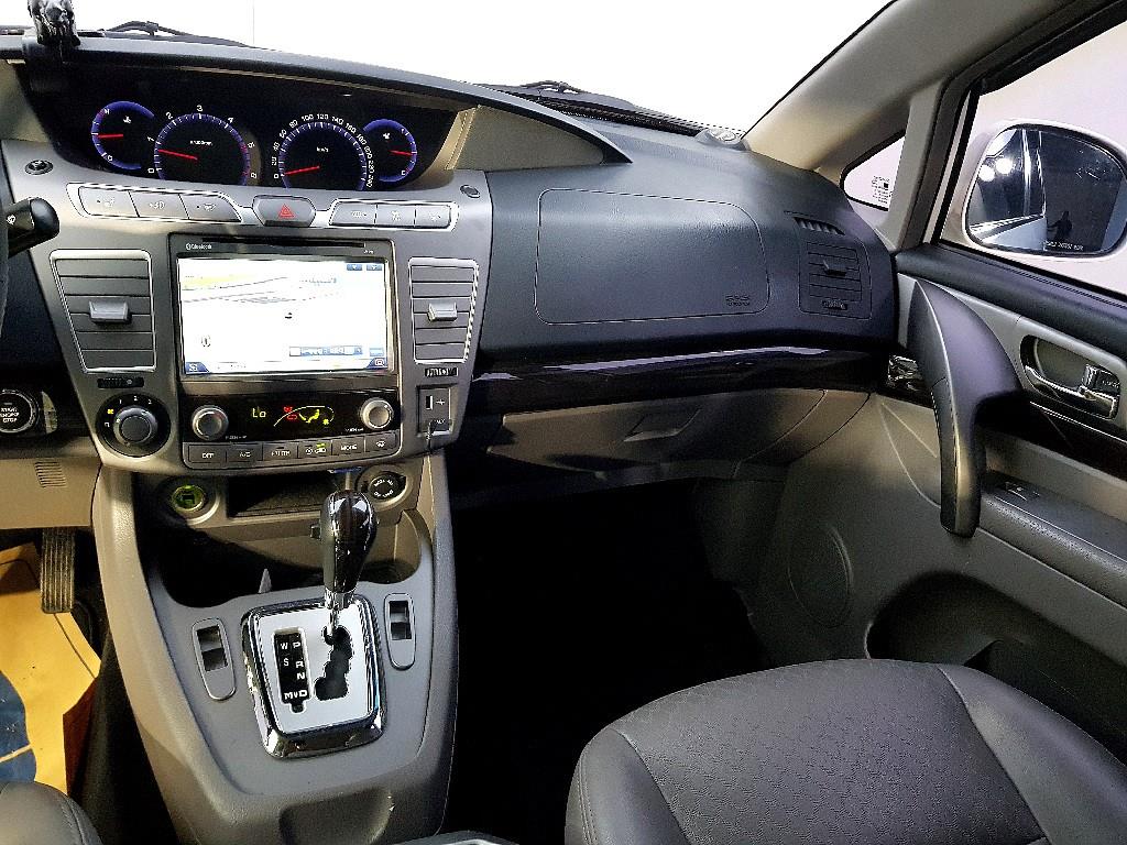 Ssangyong Korando - Vista 10