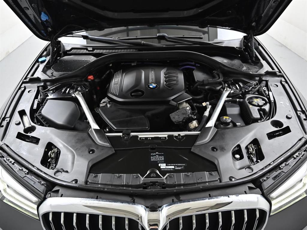 BMW 5 Series - Vista 7