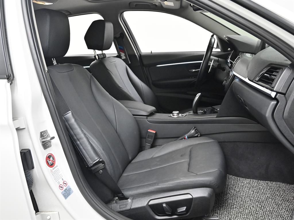 BMW 3 series - Vista 8