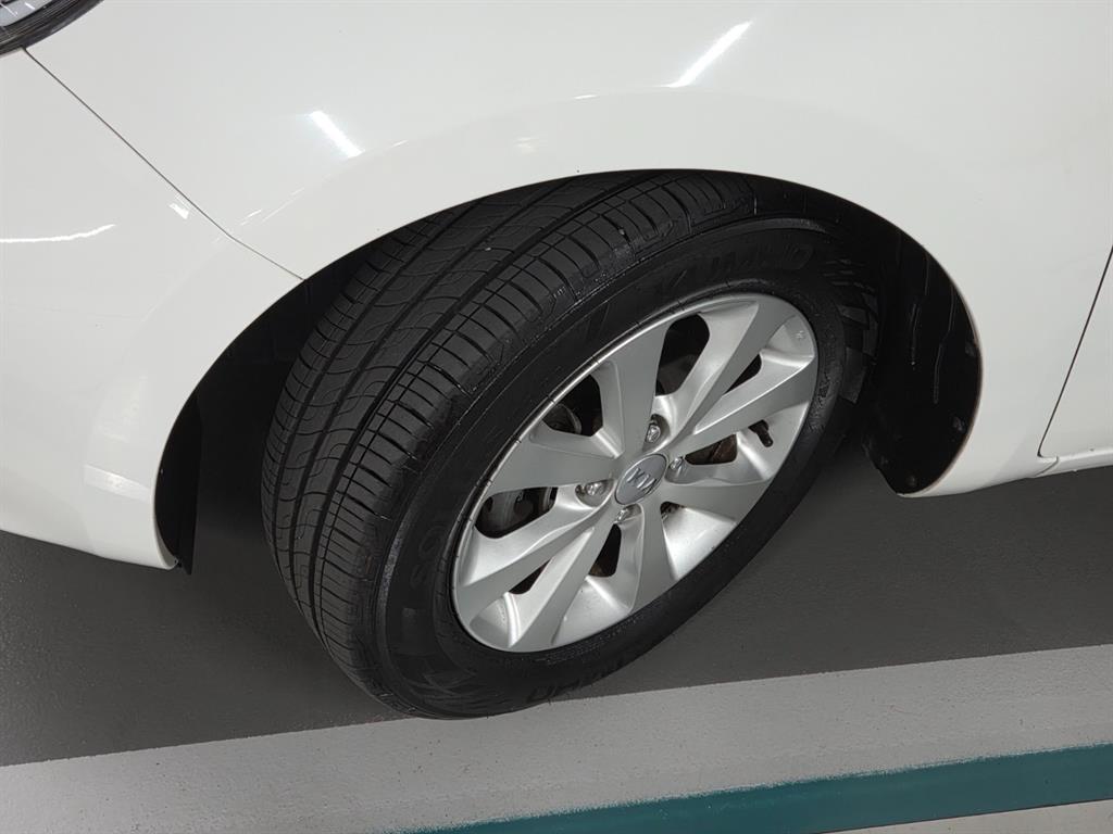 KIA Pride 2012 Blanco - Importación desde Corea - HF Imports Iquique - Foto 20