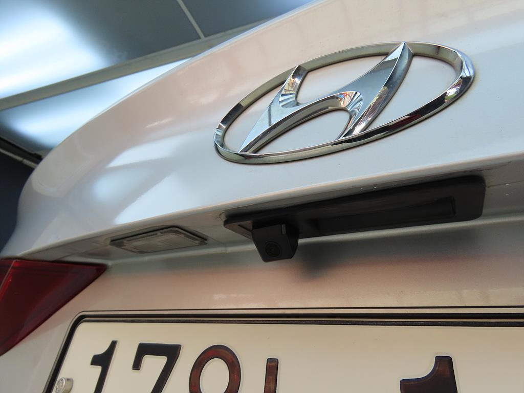 HYUNDAI Avante 2017 Gris - Importación desde Corea - HF Imports Iquique - Foto 17