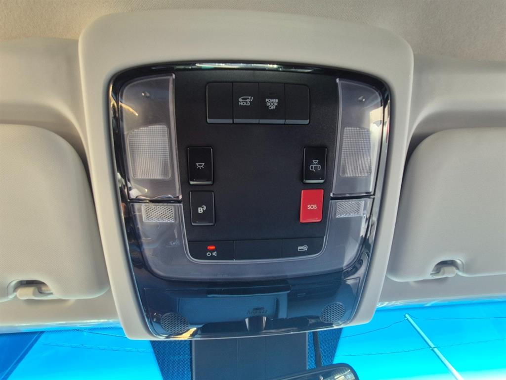 HYUNDAI Staria - Vista 11