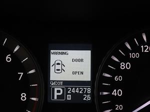 Infiniti M - Vista 12