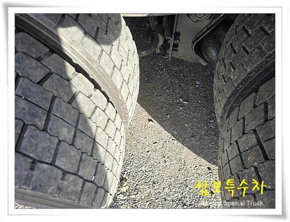 medium and large cargo truck 2019 Blanco - Importación desde Corea - HF Imports Iquique - Foto 16