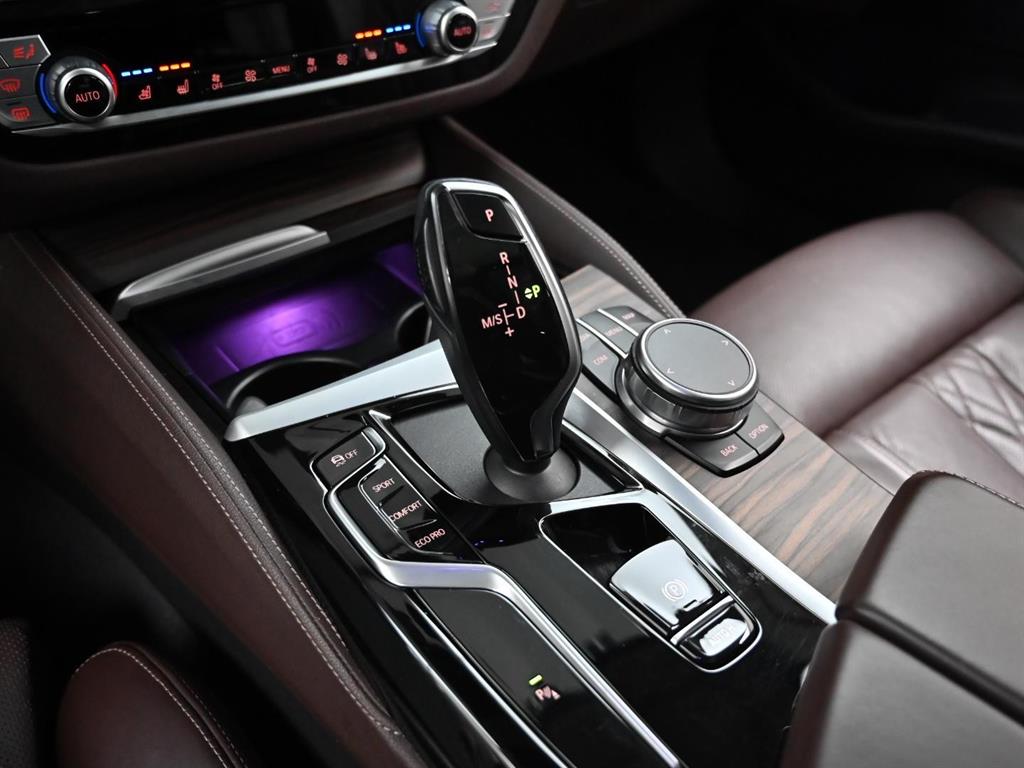 BMW 5 Series 2021 Gris - Importación desde Corea - HF Imports Iquique - Foto 9