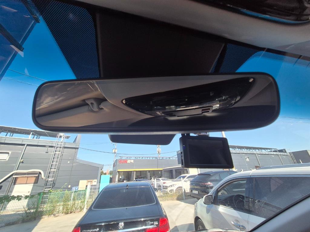 HYUNDAI Staria - Vista 12