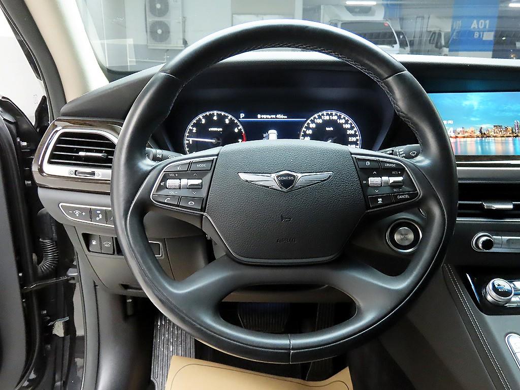 Genesis G90 - Vista 8