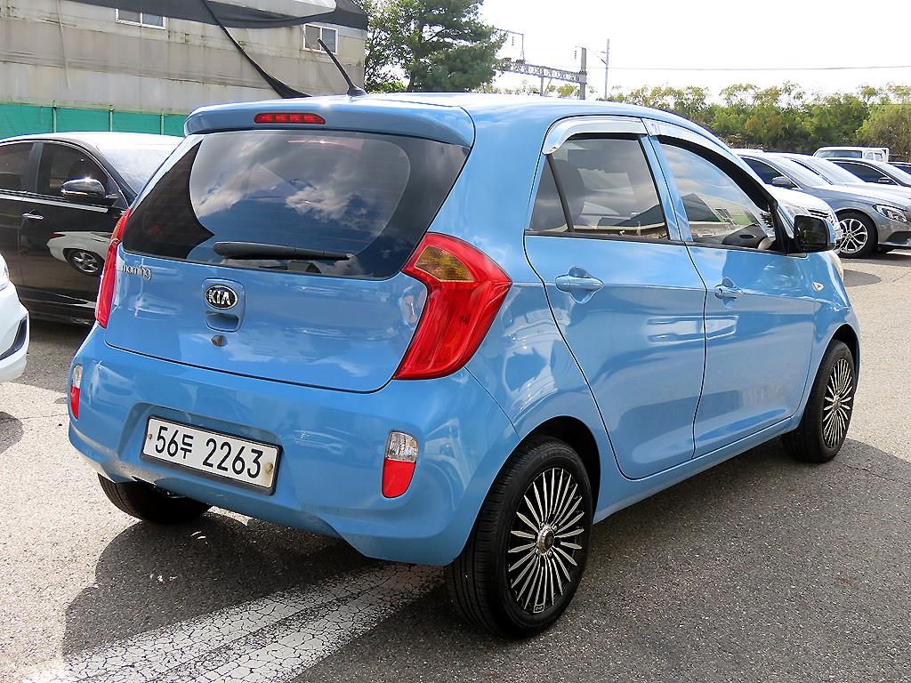 KIA Morning - Vista 3