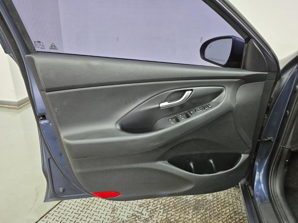 HYUNDAI i30 2017 Azul - Importación desde Corea - HF Imports Iquique - Foto 16