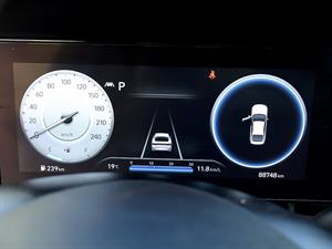 HYUNDAI Avante - Vista 12