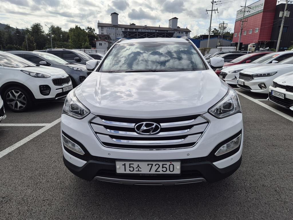 HYUNDAI Santa Fe - Vista 2