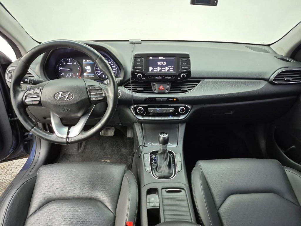 HYUNDAI i30 - Vista 5