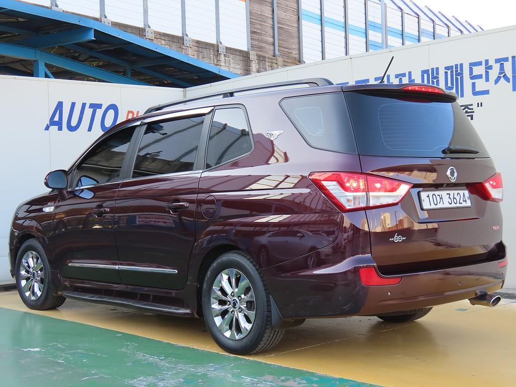 Ssangyong Korando - Vista 4