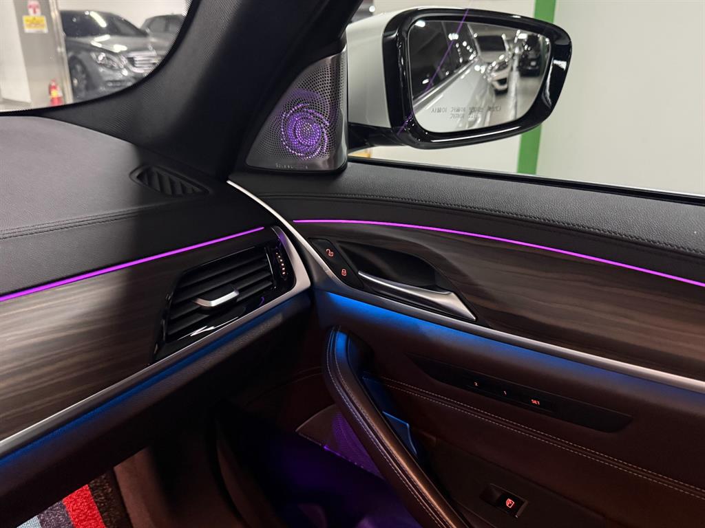 BMW 5 Series 2020 Blanco - Importación desde Corea - HF Imports Iquique - Foto 17