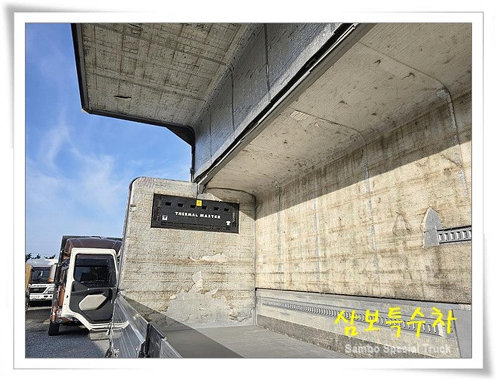 medium and large cargo truck 2019 Blanco - Importación desde Corea - HF Imports Iquique - Foto 13