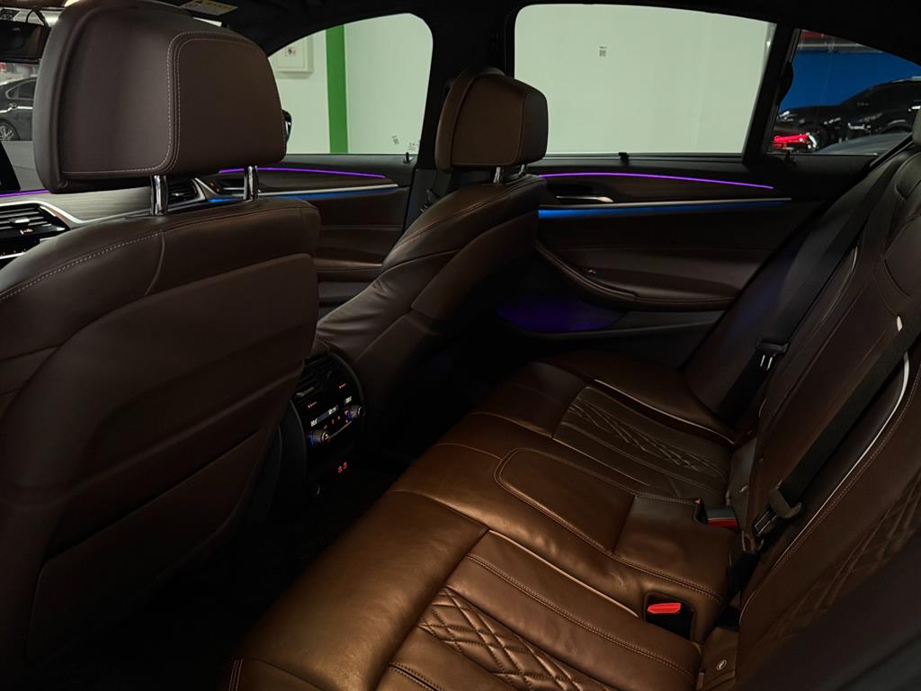 BMW 5 Series - Vista 10