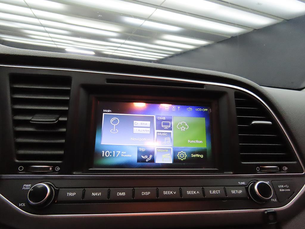 HYUNDAI Avante 2017 Gris - Importación desde Corea - HF Imports Iquique - Foto 13