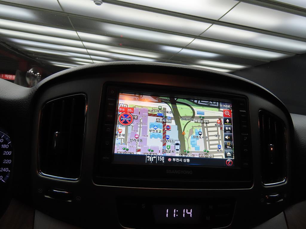 Ssangyong Chairman 2013 Negro - Importación desde Corea - HF Imports Iquique - Foto 13