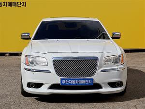 Chrysler 300C - Vista 4